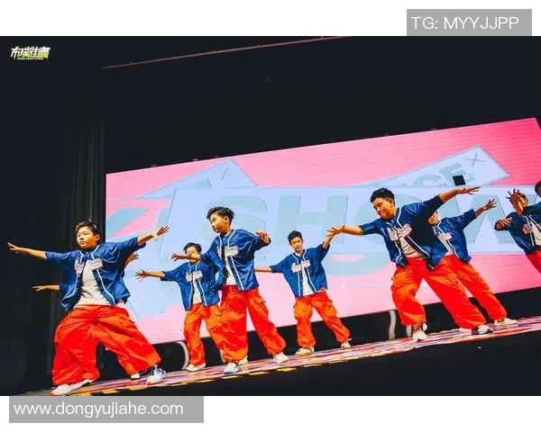 从零起步掌握街舞技巧全方位战术指南助你成为舞台之星